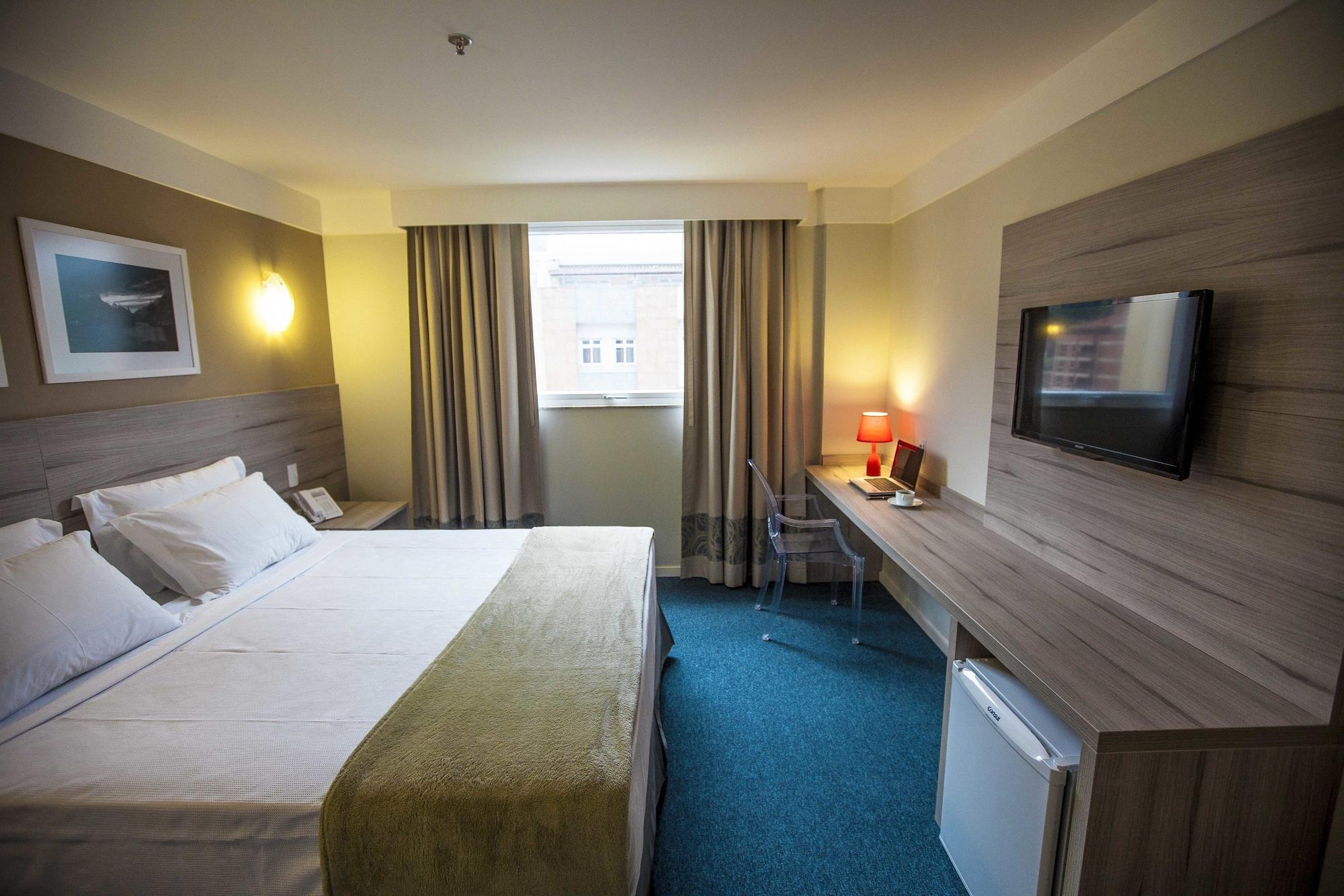 Intercity Hotel